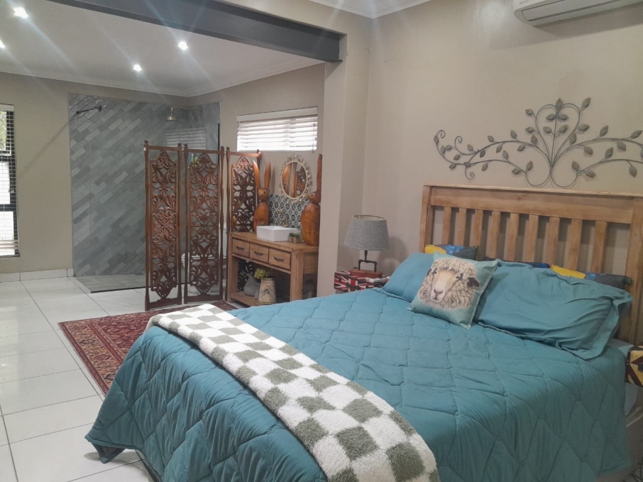 3 Bedroom Property for Sale in Safari Gardens North West